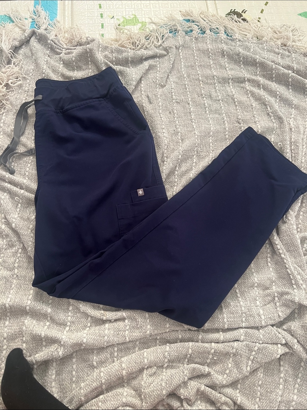 FIGS Navy Straight Leg Scrub Pants in Navy